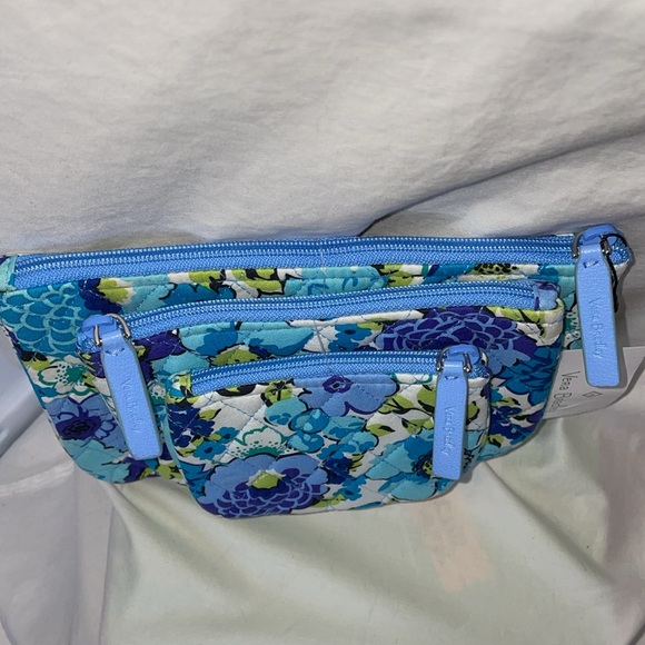 VERA BRADLEY BLUEBERRY BLOOMS TRIO COSMETIC/ACCESSORY BAG COLLECTION NWT - Picture 4 of 11